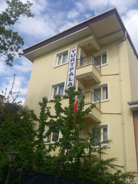 Palace *